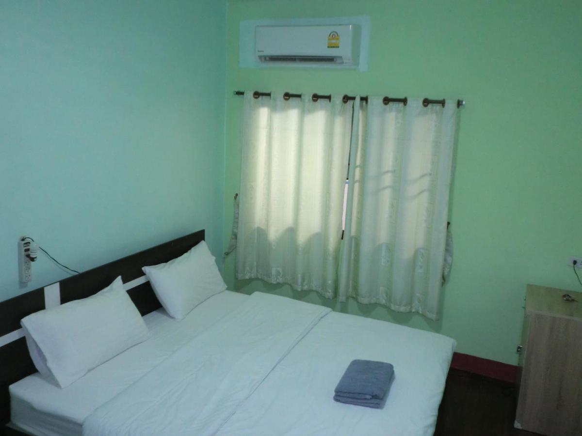 Hostel Sakura House Čiang Mai Exteriér fotografie
