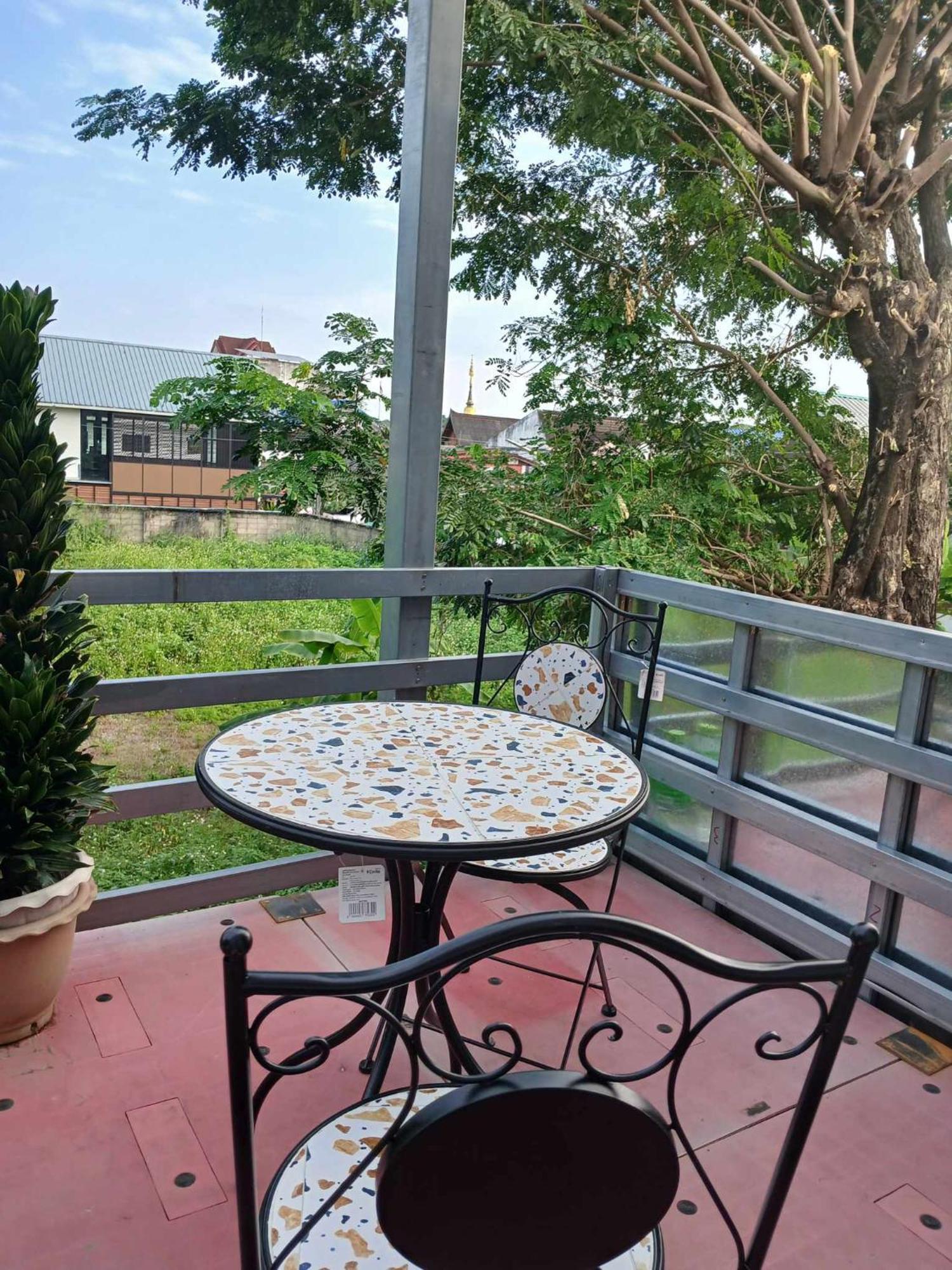 Hostel Sakura House Čiang Mai Exteriér fotografie