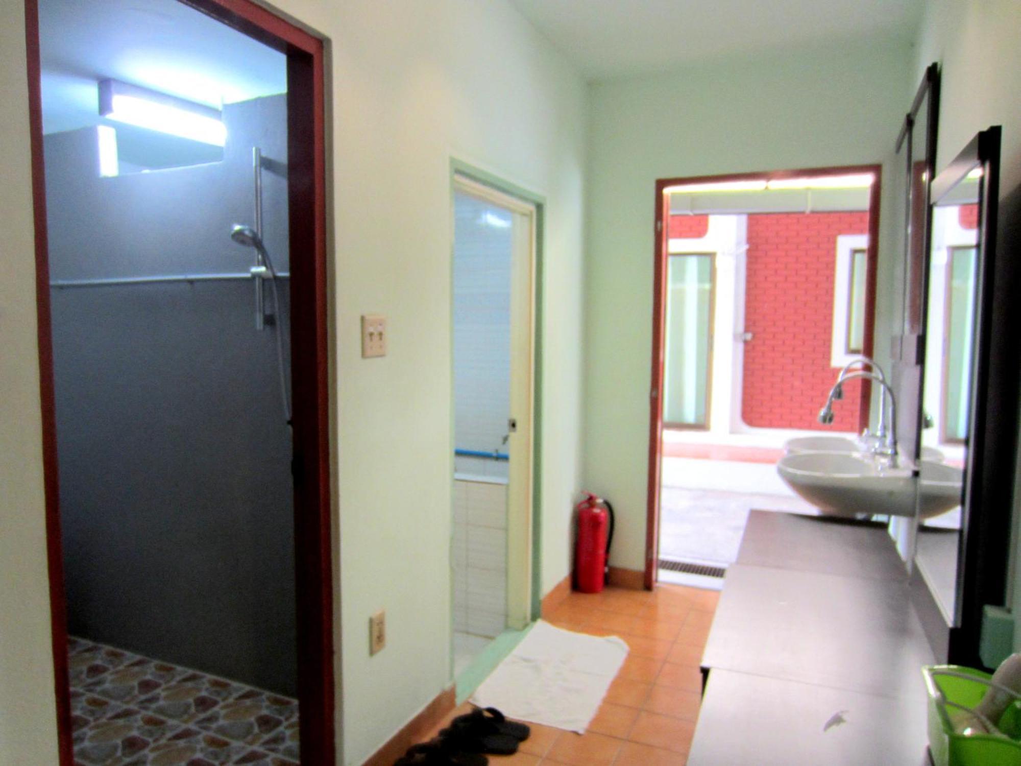 Hostel Sakura House Čiang Mai Exteriér fotografie