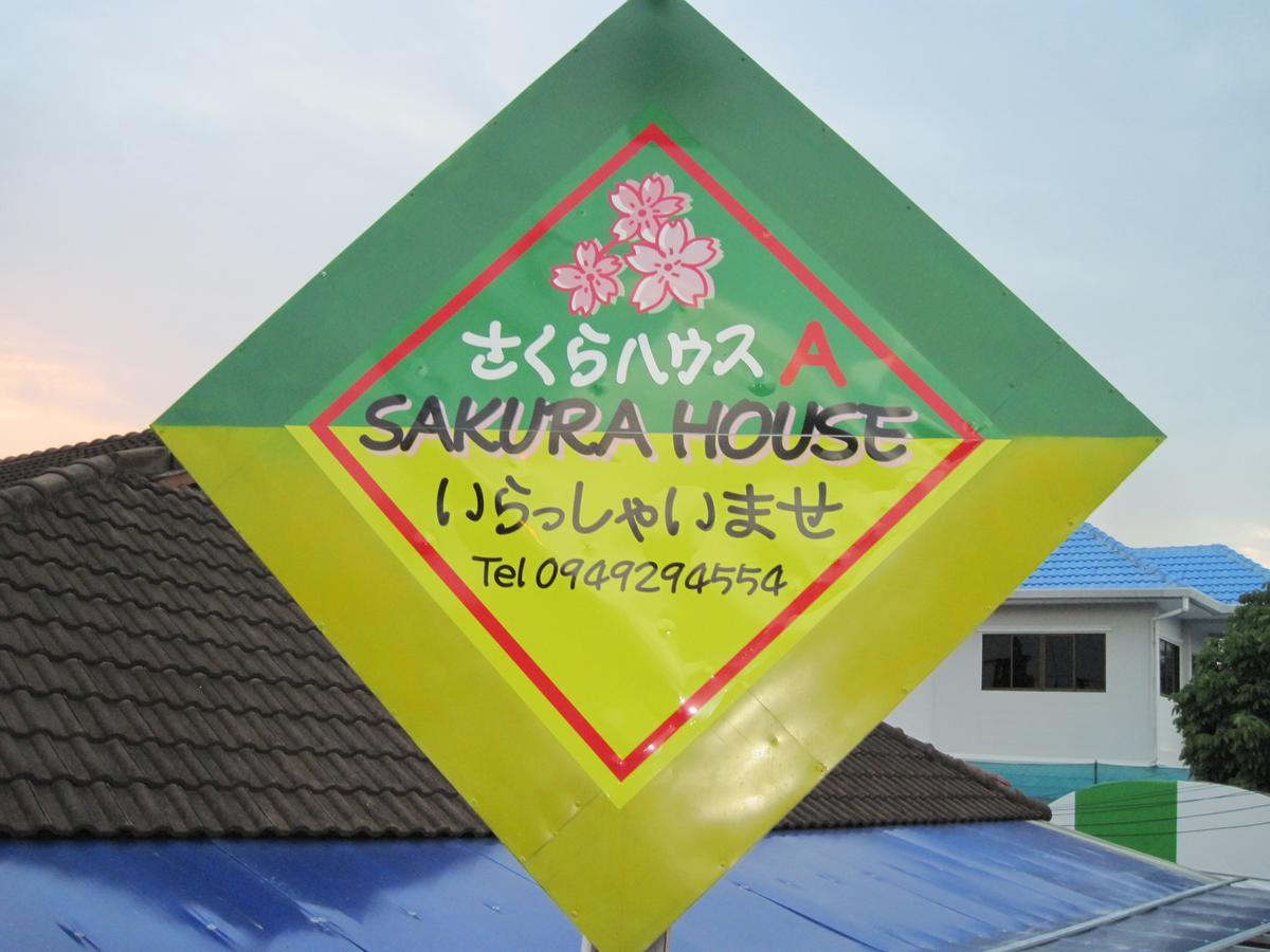 Hostel Sakura House Čiang Mai Exteriér fotografie